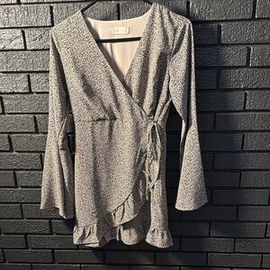 Altar’s  State dress size XS (D)